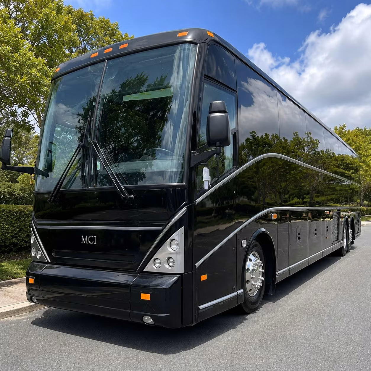 menifee employee shuttle services for commuters and corporate campuses